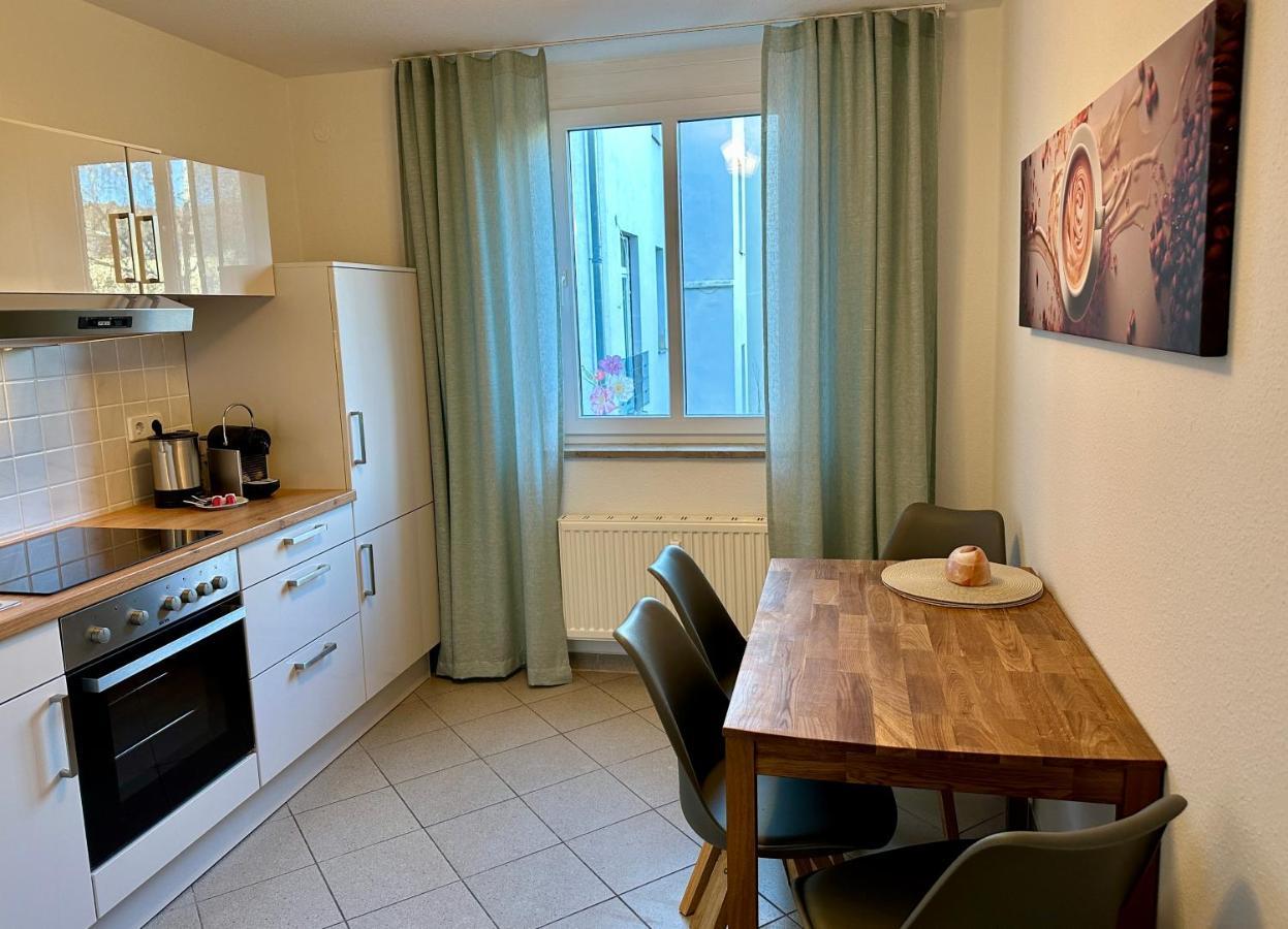 Modernes Zwei-Zimmer-Apartment Chemnitz - Kassberg Exteriör bild